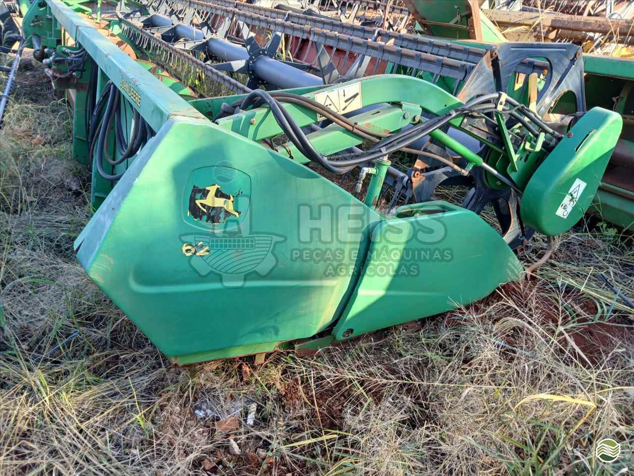 PLATAFORMA COLHEITADEIRA JOHN DEERE JOHN DEERE 630F Heiss - Peças Agrícolas TOLEDO PARANÁ PR